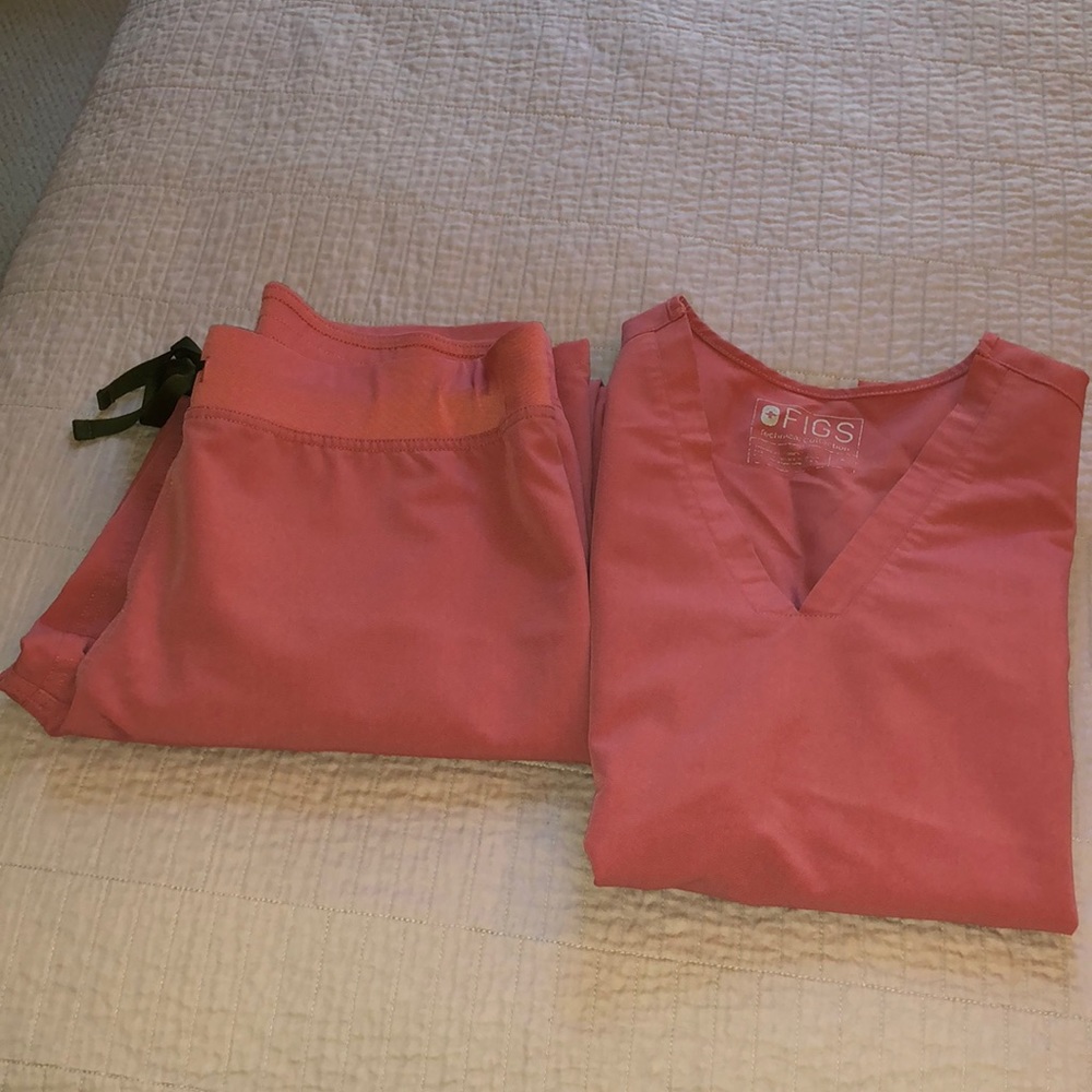 Figs scrubs set